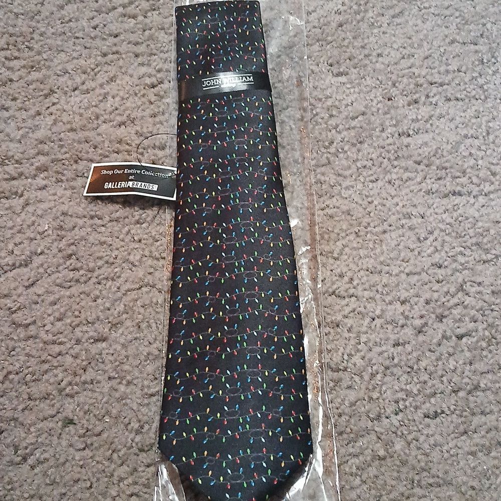 John Williams  Christmas light tie NWT
